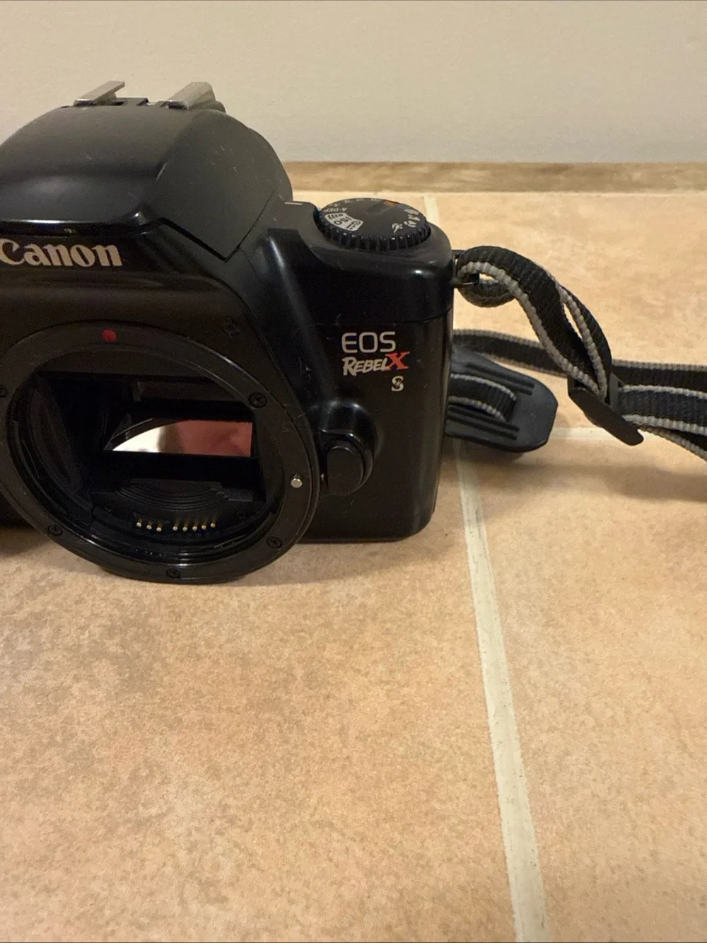 CANON EOS Rebel XS 35mm Film Camera w/EF 75 & EF 35 Lens